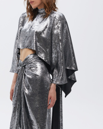 Свободная блуза-водолазка с шарфом