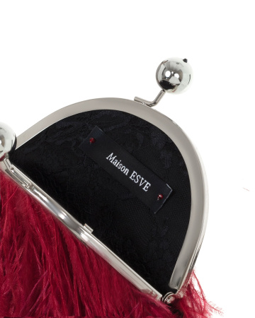 Перьевой клатч с цепочкой