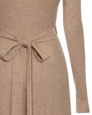 Комбинезон трикотажный с разрезом по ноге