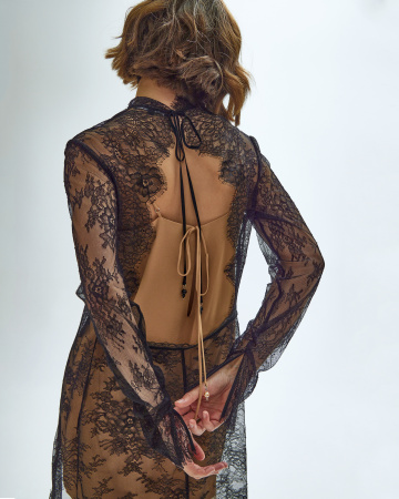 Топ кружевной ассиметричный