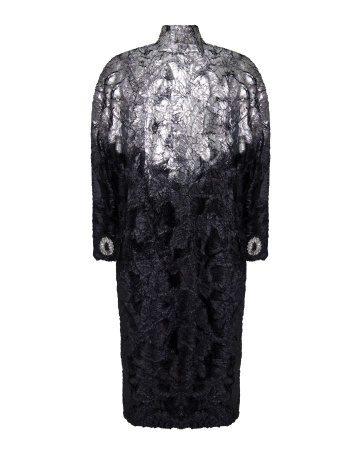 Пальто из экомеха декорированное поталью