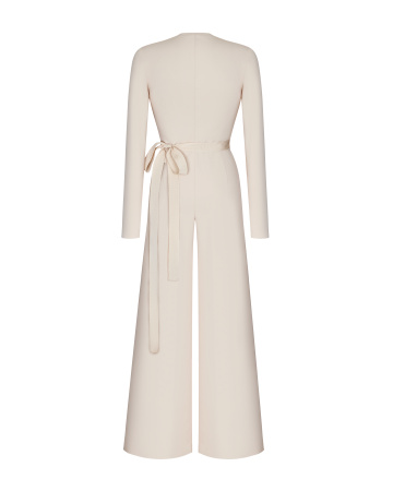 Комбинезон с разрезом и оборками