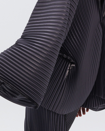 Кимоно плиссе с открытой спинкой