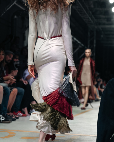 Пояс из витого шнура с бусиной