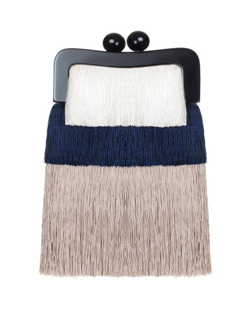 Клатч из бахромы