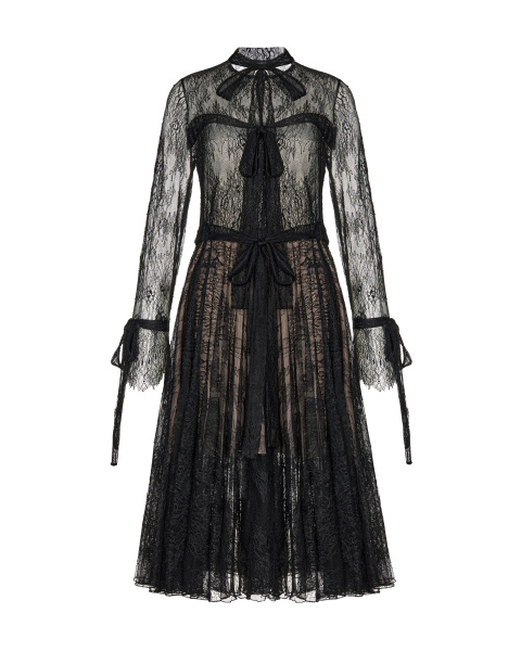 Платье кружевное с лентами