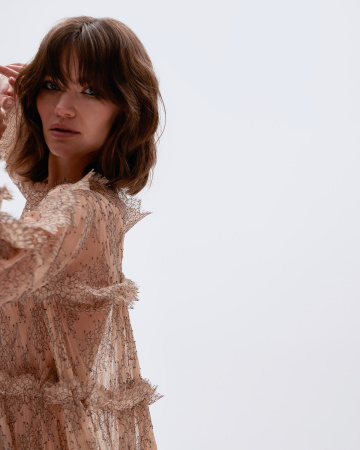 Макси платье из кружева шантильи