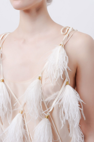 Сарафан-сетка из перьев