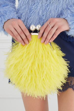 Перьевой клатч с цепочкой