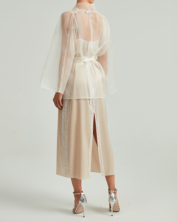 Расшитое кимоно из органзы с поясом