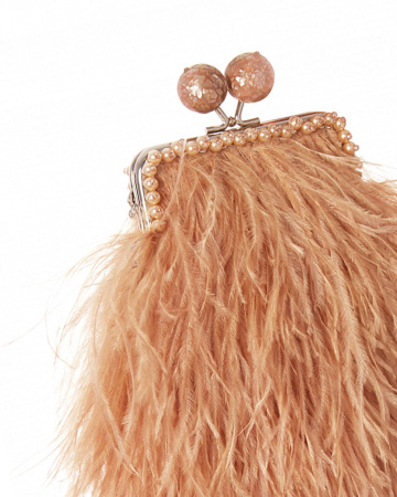 Перьевой клатч с цепочкой