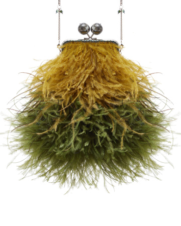 Перьевой клатч с цепочкой