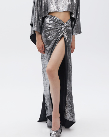 Юбка-парео с глубоким разрезом