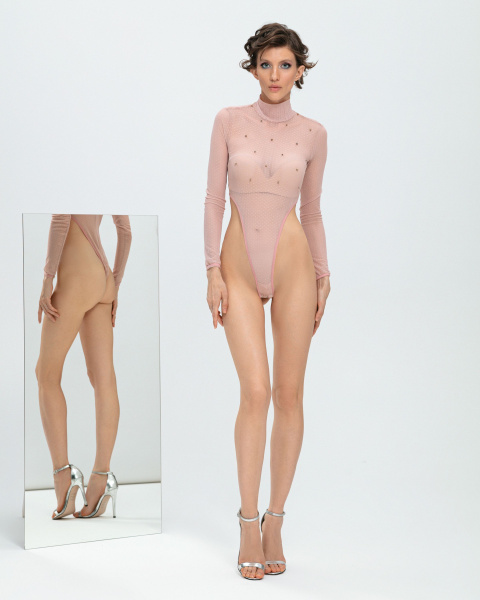 Боди с высокой посадкой