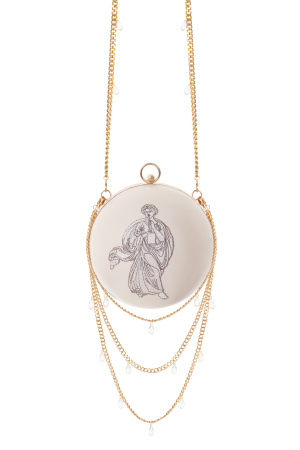 Клатч из кожи с цепочкой