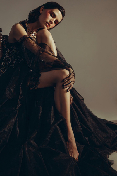 Перчатки со стразами