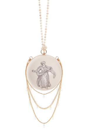 Клатч из кожи с цепочкой