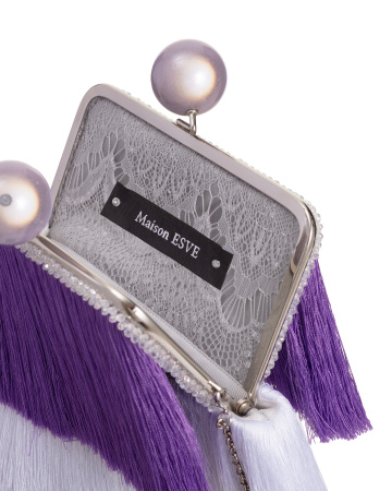 Клатч из бахромы с цепочкой