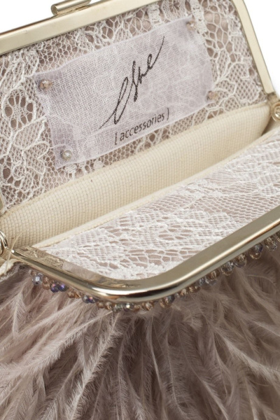 Перьевой клатч с цепочкой