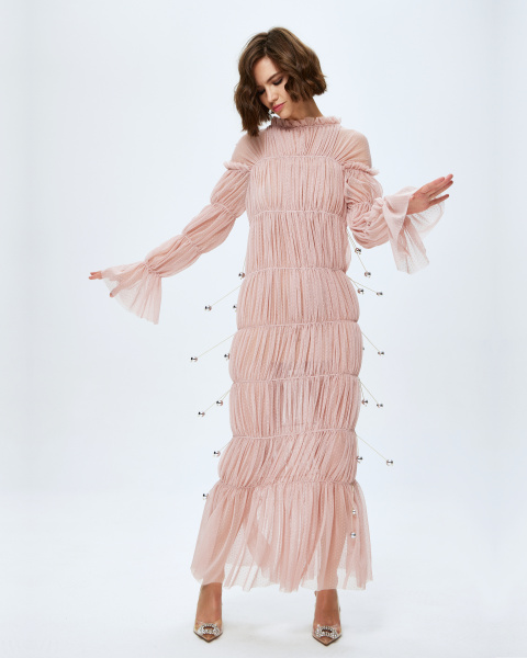 Платье-резинка из сетки с бусинами