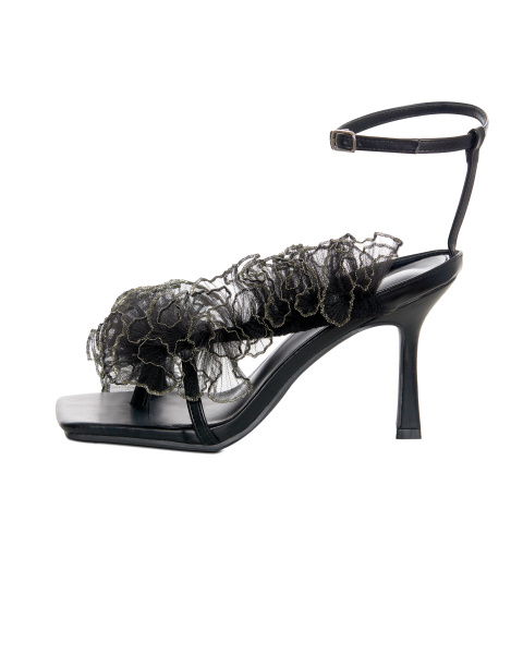 Босоножки с рюшей