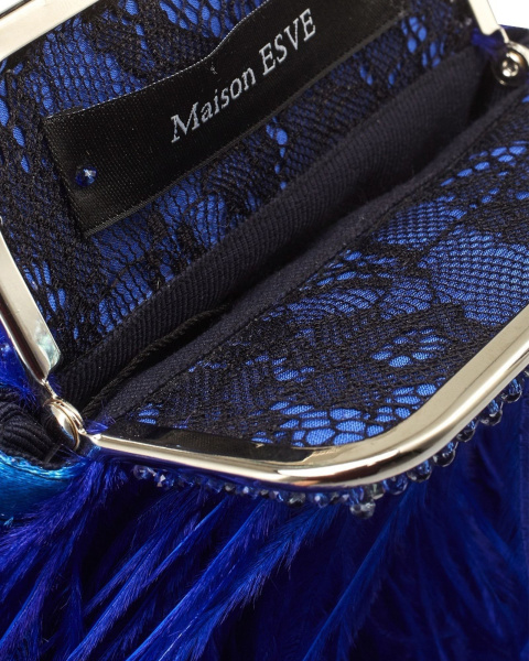 Перьевой клатч с цепочкой