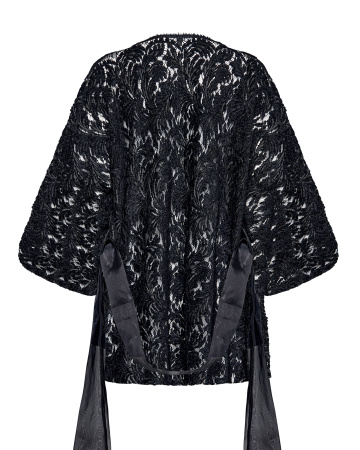 Кимоно  кружевное с поясом-бантом