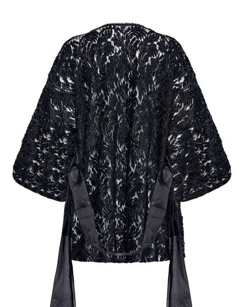 Кимоно  кружевное с поясом-бантом