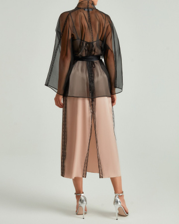 Расшитое кимоно из органзы с поясом