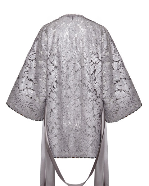 Кимоно  кружевное с поясом-бантом
