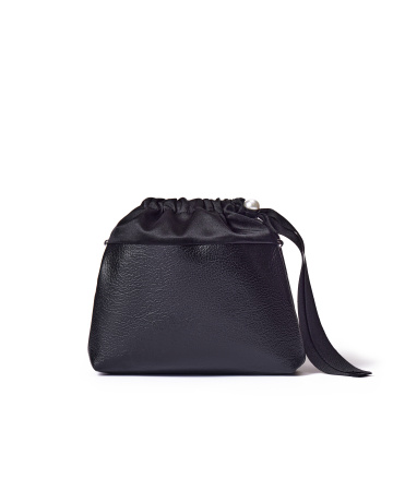 Плетеная сумка из бусин