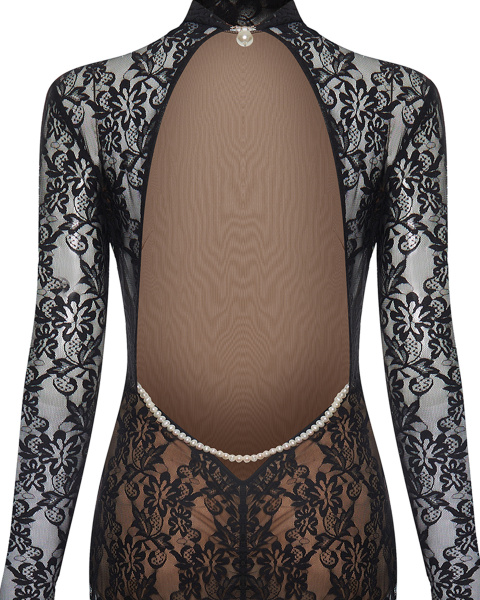 Макси платье с открытой спинкой и съемным декором