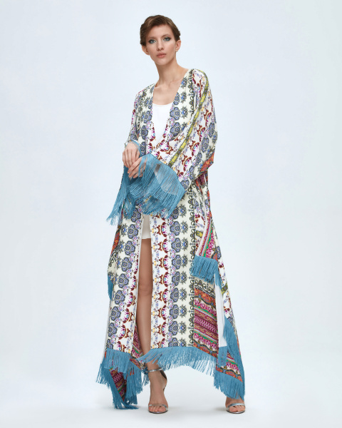 Накидка с бахромой и поясом