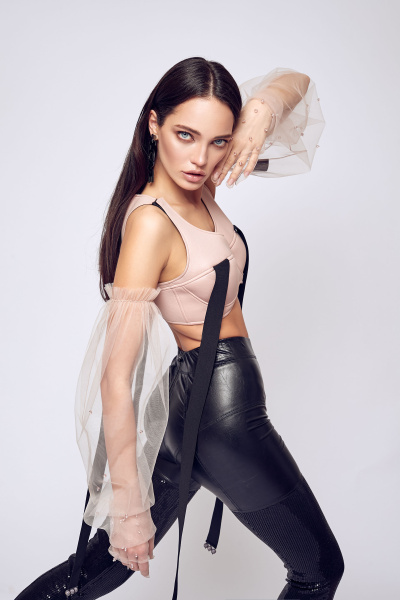 Перчатки со стразами