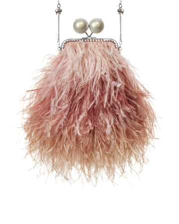 Перьевой клатч с цепочкой