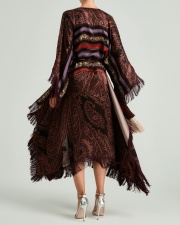 Шелковая накидка с поясом