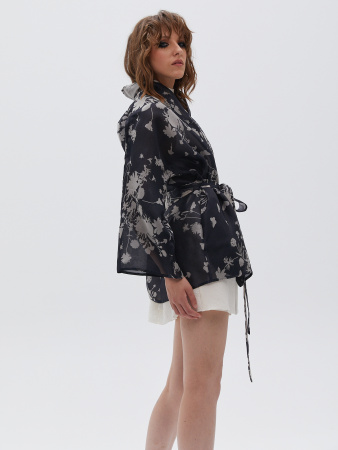 Двухслойное кимоно с поясом