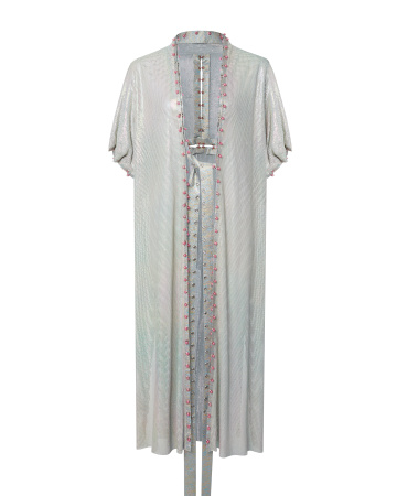 Накидка с пирсингом