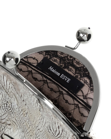 Перьевой клатч с цепочкой