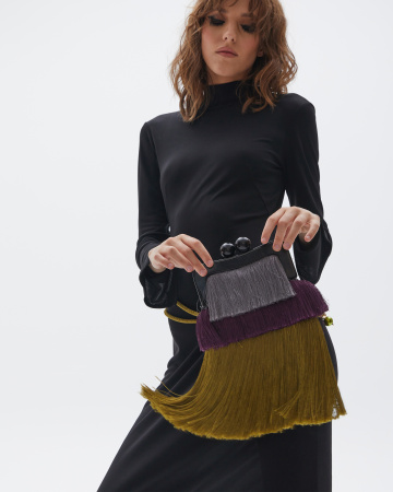 Клатч из бахромы