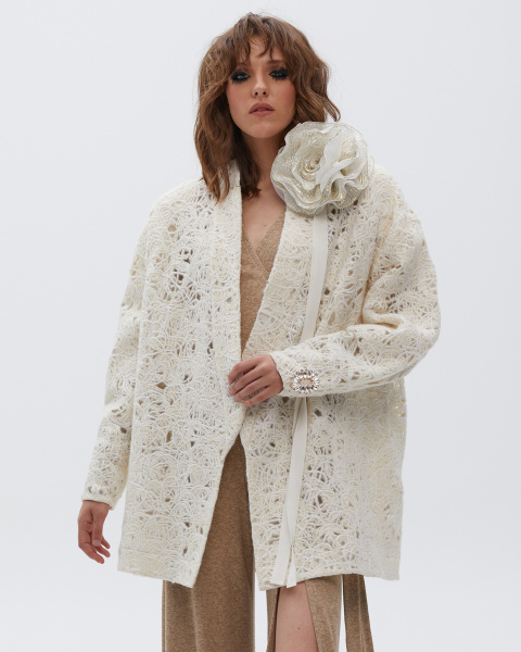 Полупальто с поясом