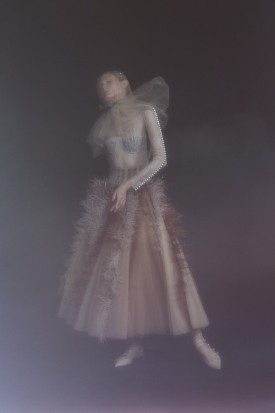 Кружевное боди с чашечками