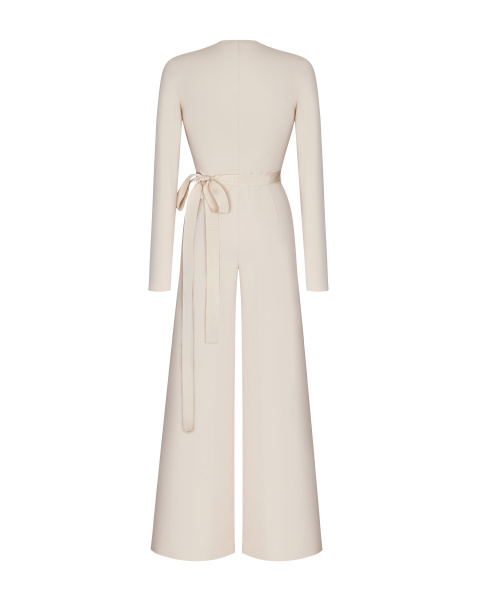 Комбинезон с разрезом и оборками