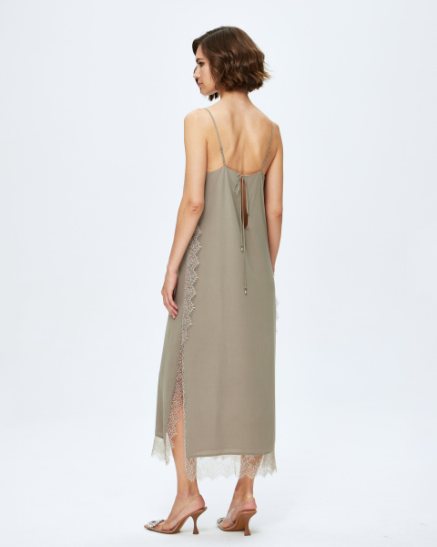 Платье-комбинация макси с кружевом